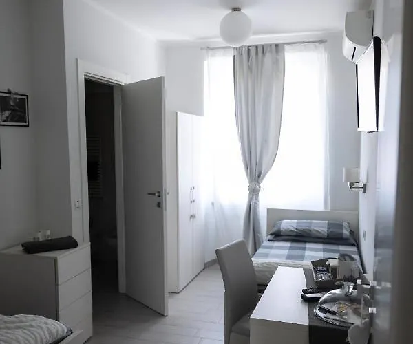 马塞拉旅馆 招待所 4*