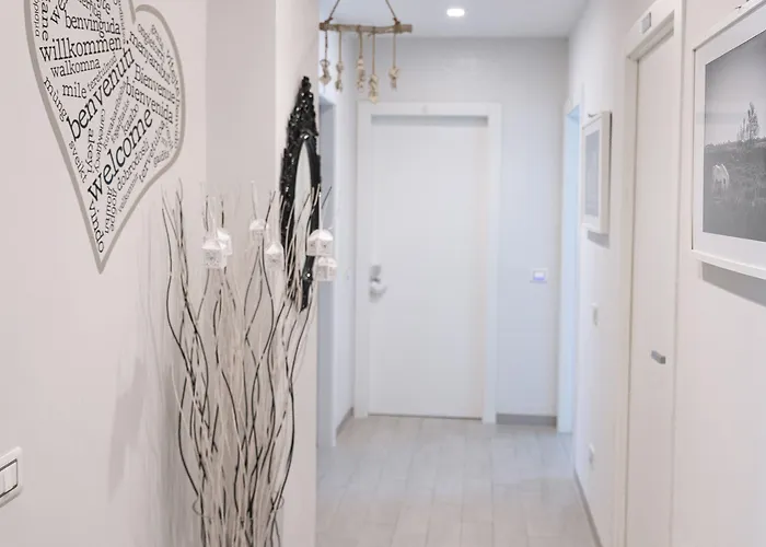 Marcella Ла-Спеція